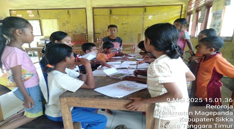 ANAK-ANAK SDK 016 WOLOONE DAN JEJAK KECIL MEREKA MENJAGA DUNIA