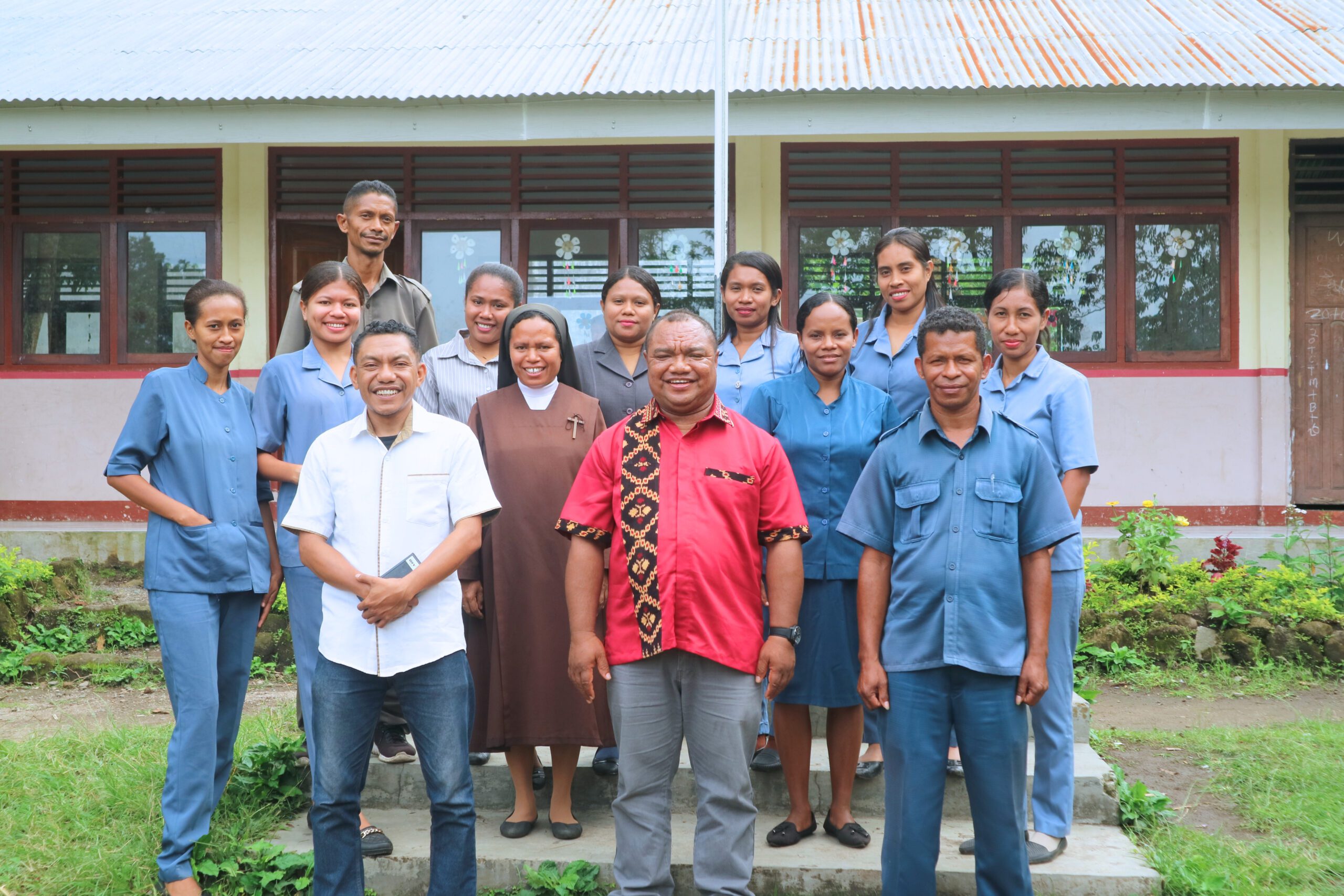 PERDANA! KETUA SANPUKAT KUNJUNGI SDK WATUBALER