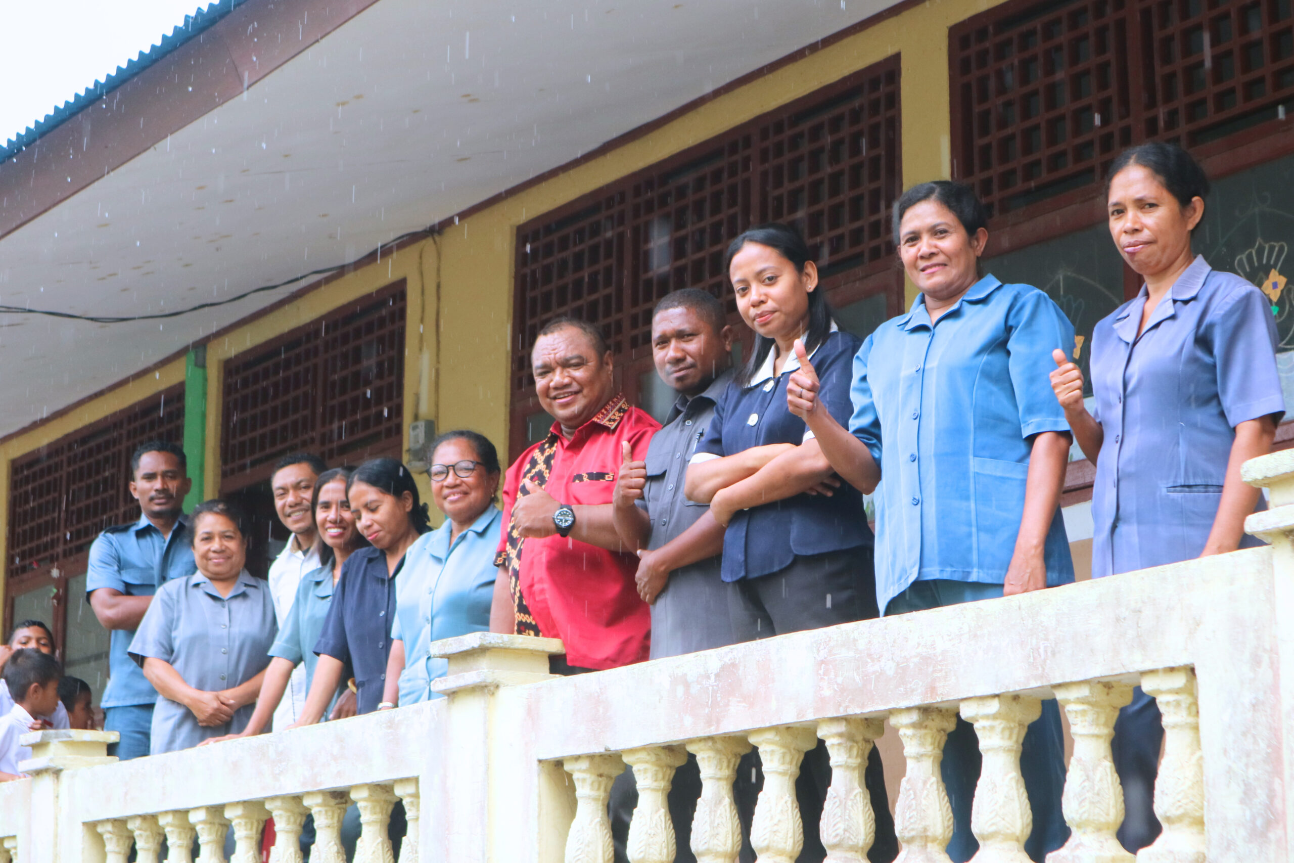 ASISTENSI DI PAROKI RENHA ROSARI HALEHEBING, KETUA SANPUKAT KUNJUNGI SDK HALE DAN SDK NATAKOLI