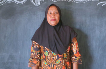 GURU ADALAH PANGGILAN UNIVERSAL: IBU ICE DAN WAJAH TOLERANSI DI SEKOLAH SANPUKAT