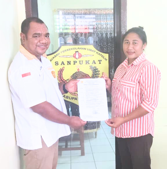KEMBALI DIPERCAYA MEMIMPIN SDK MASEBEWA, ELISABETH MOI SIAP LANJUTKAN KARYA DAN BENAHI SEKOLAH