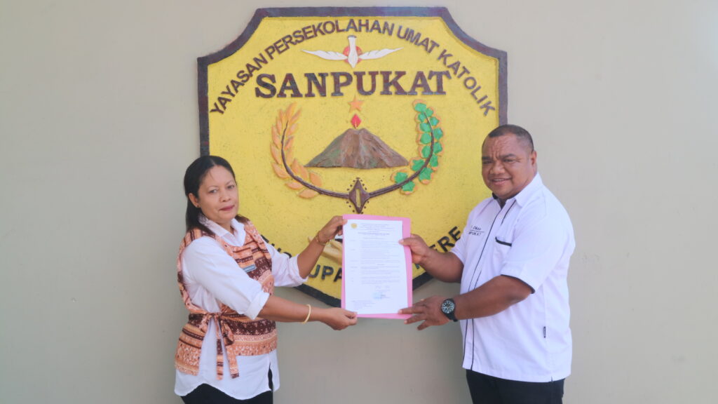VERONIKA MARLIN RESMI MENJABAT KEPALA SDK NELLE II