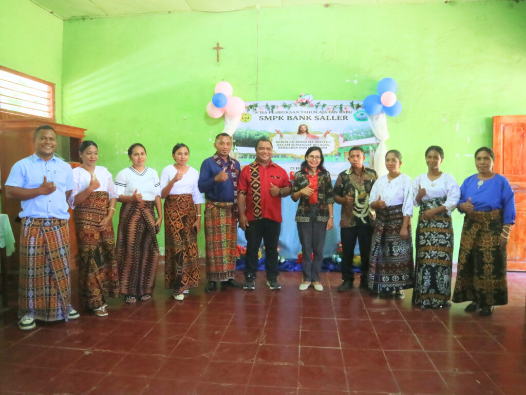 BERJALAN BERSAMA KRISTUS, SMPK BANK SALLER LIWUBAO AWALI TAHUN AJARAN BARU 2026/2027