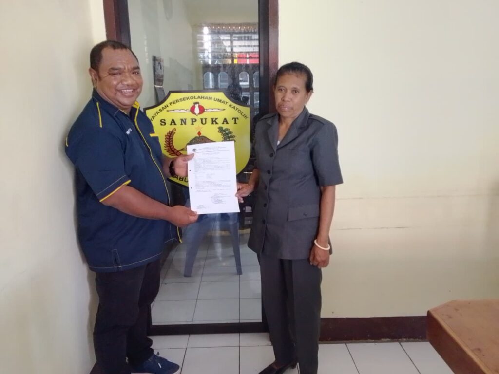 ELISABET LILIANTA DIPERCAYA MENJADI PLT KEPALA SDK DETULEDA